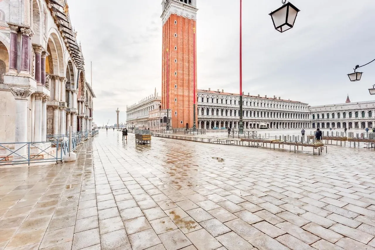 Ferienwohnung Ca Lu Vintage Flat Con Vista Su San Marco! Venedig Italien